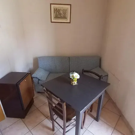 Πανσιόν La Terrazza 3*